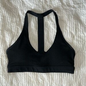 Lorna Jane “winner” sports Bra